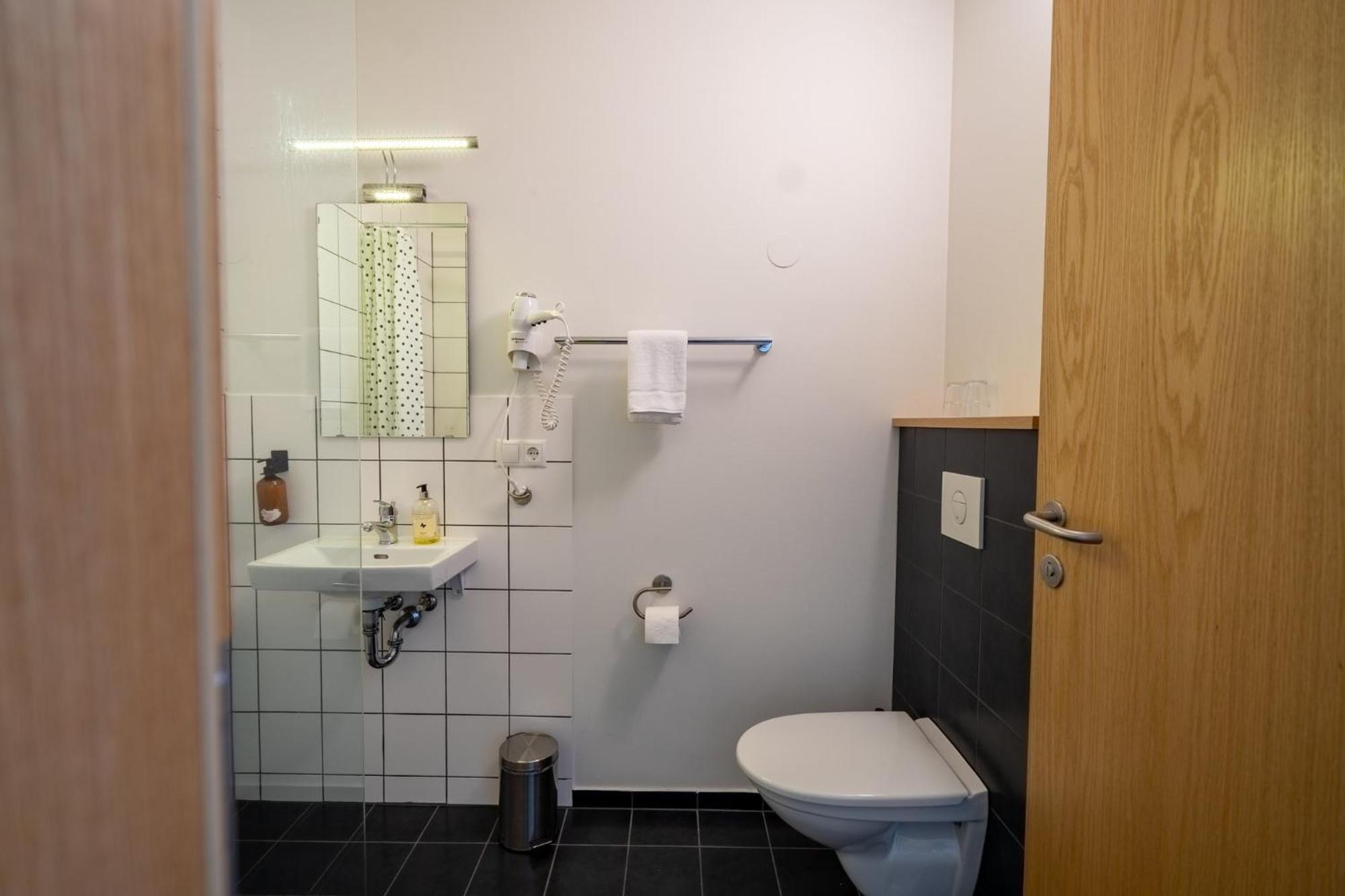 Hotel Eskifjoerthur Eksteriør bilde