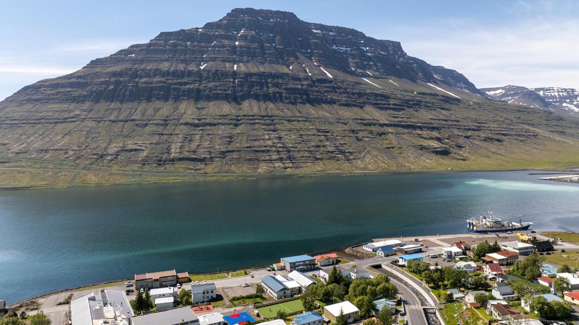Hotel Eskifjoerthur Eksteriør bilde