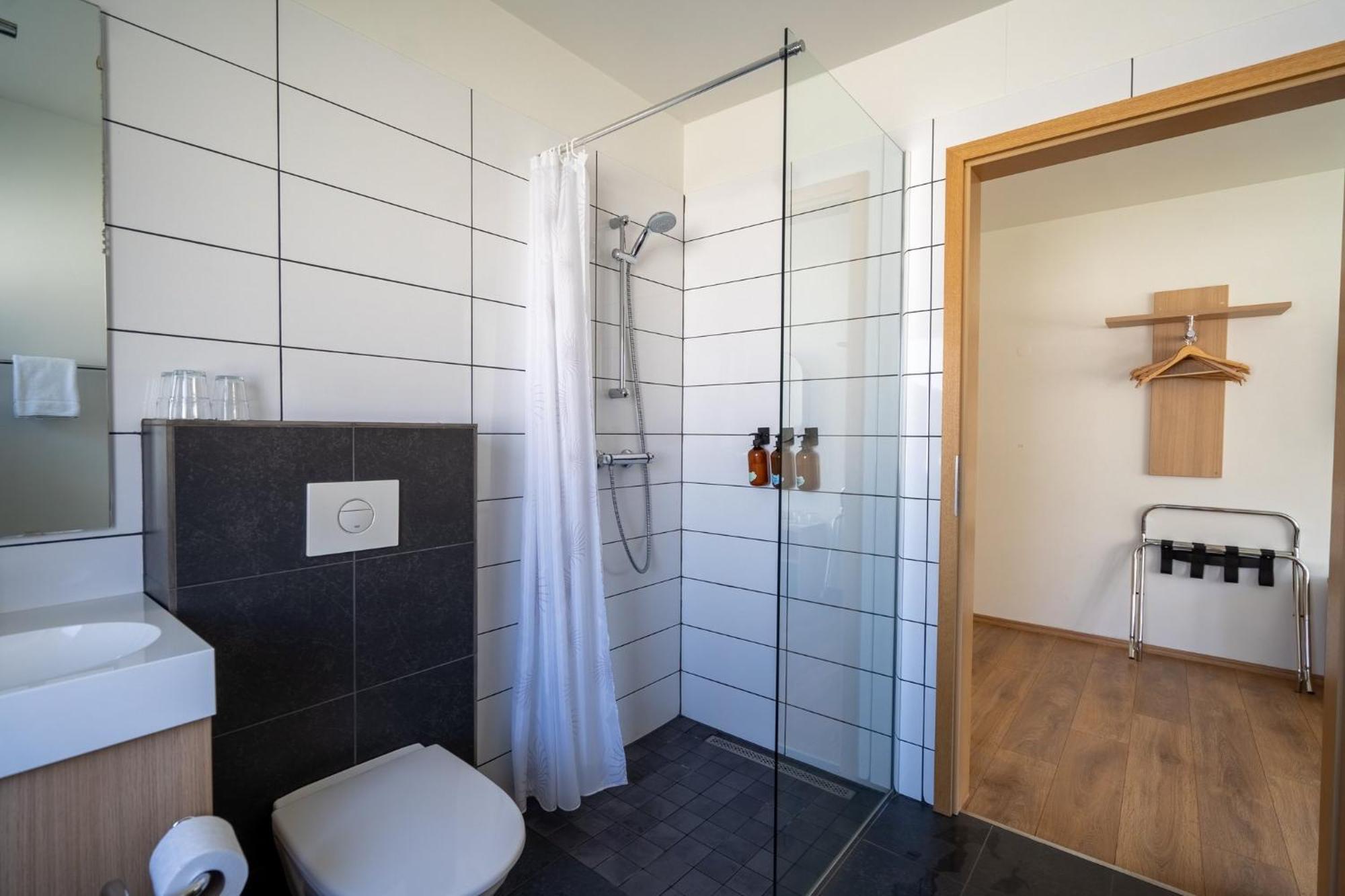 Hotel Eskifjoerthur Eksteriør bilde